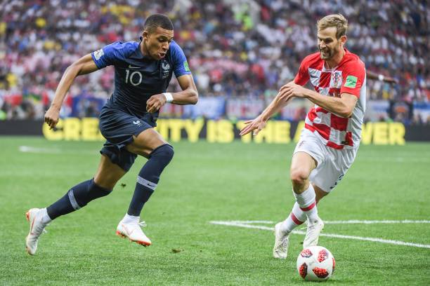 足壇的注意 足壇的注意